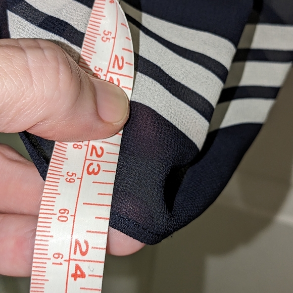 Talbots 4P Petite pleated skirt fully lined Navy & white Sheer Polyester - Picture 7 of 12